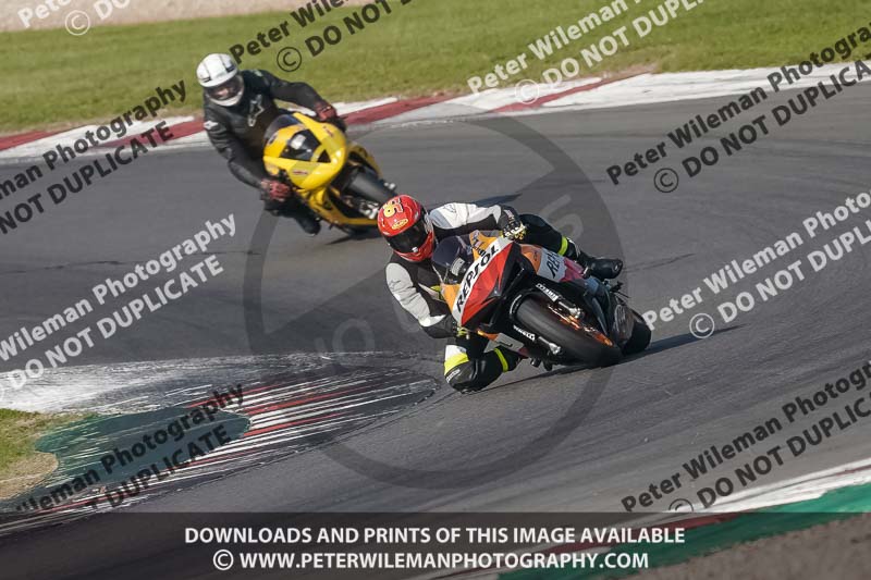 donington no limits trackday;donington park photographs;donington trackday photographs;no limits trackdays;peter wileman photography;trackday digital images;trackday photos